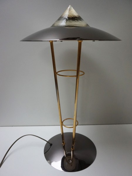 Herda-tafellamp-vintage-Memphis-Conical-table-lamp-Memphis-Dutch-postmodern- 00004